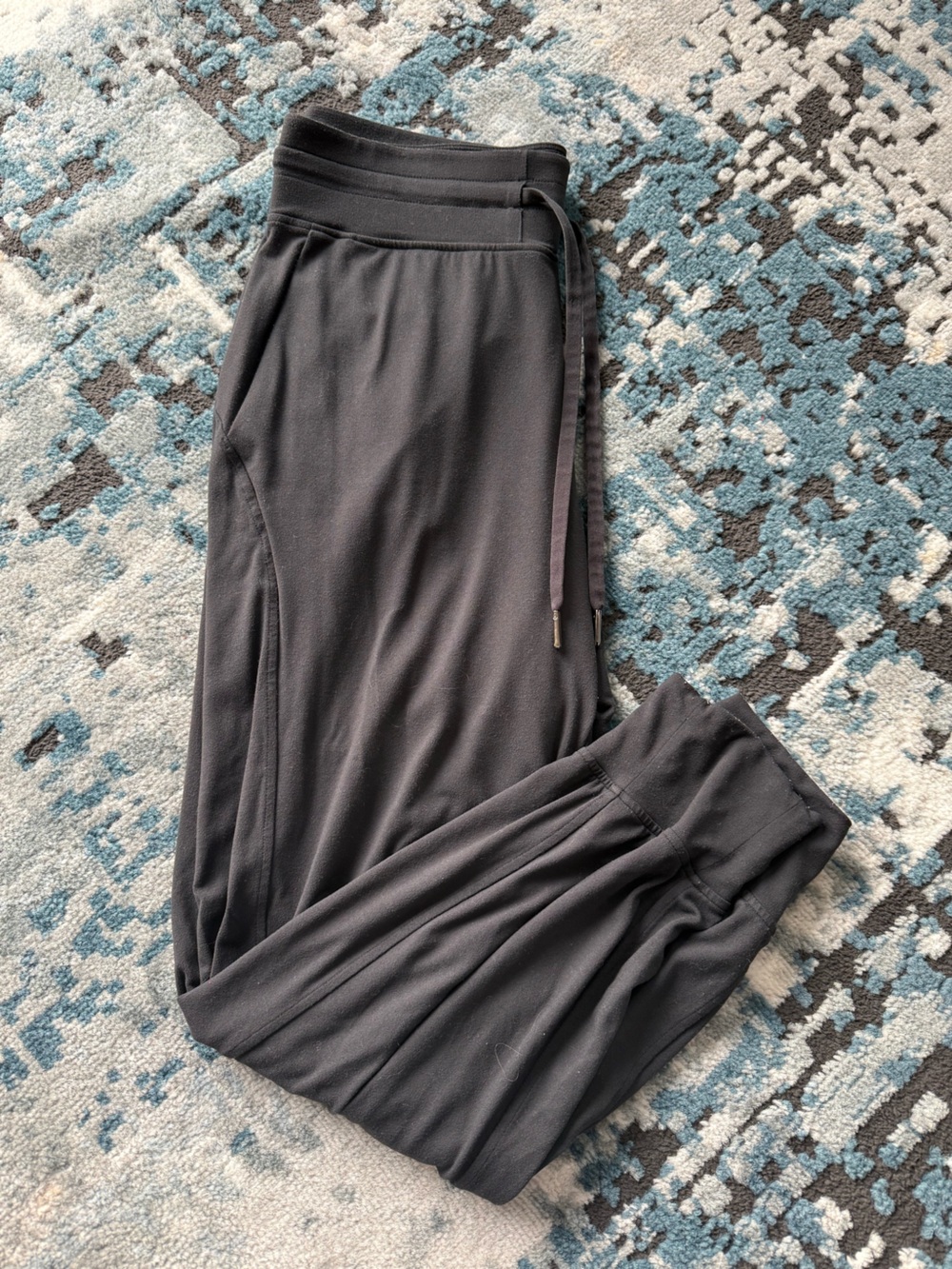 Lululemon Ready to Rulu Jogger 7/8 length